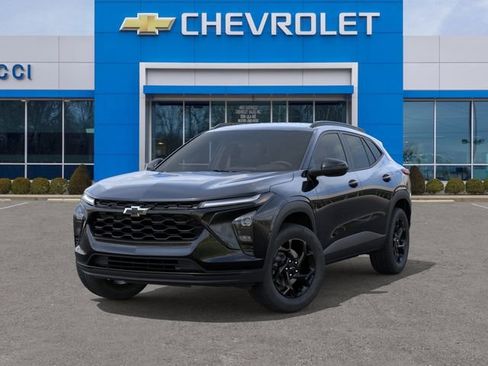 New 2026 Chevrolet Trax LT w/ Driver Confidence Package FWD image 6