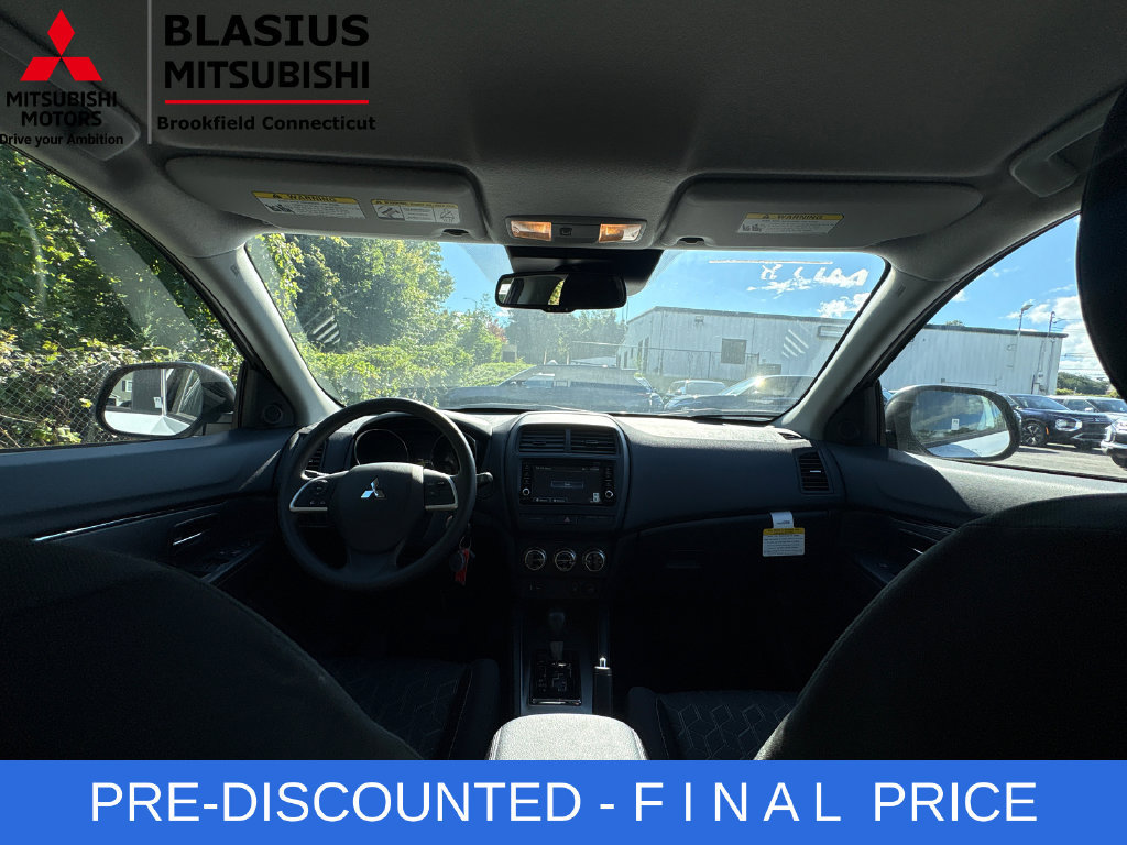 Used 2025 Mitsubishi Outlander Sport ES AWD/4WD image 30