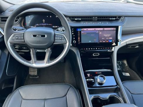 New 2026 Jeep Grand Cherokee L Limited AWD/4WD image 3