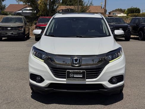 Used 2021 Honda HR-V EX-L image 6