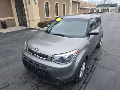 Used 2016 Kia Soul image 1