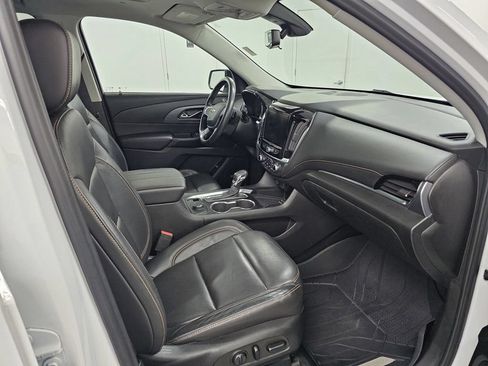 Used 2021 Chevrolet Traverse Premier w/ Redline Edition AWD/4WD image 28