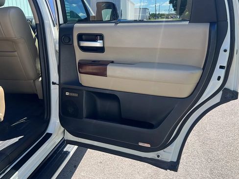 Used 2012 Toyota Sequoia Platinum AWD/4WD image 21