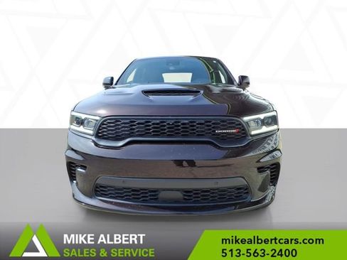 Used 2024 Dodge Durango GT image 2