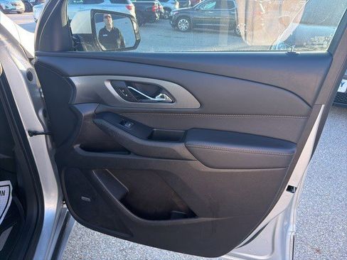 Used 2019 Chevrolet Traverse Premier w/ LPO, Floor Liner Package image 17