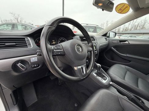 Used 2014 Volkswagen Jetta TDI image 11