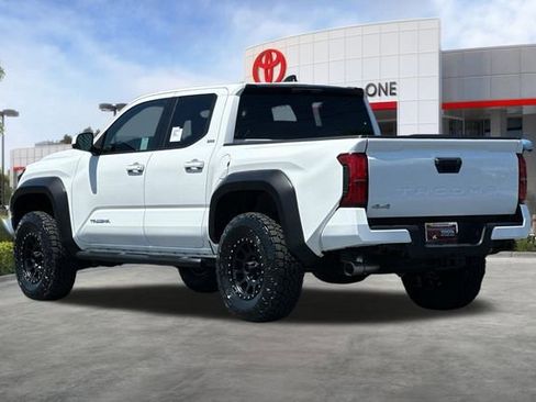 New 2026 Toyota Tacoma SR5 AWD/4WD image 6