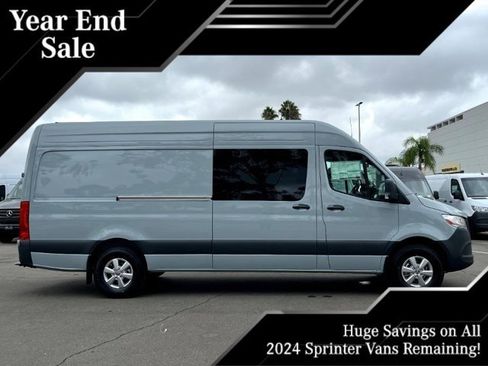 New 2024 Mercedes-Benz Sprinter 2500 image 23