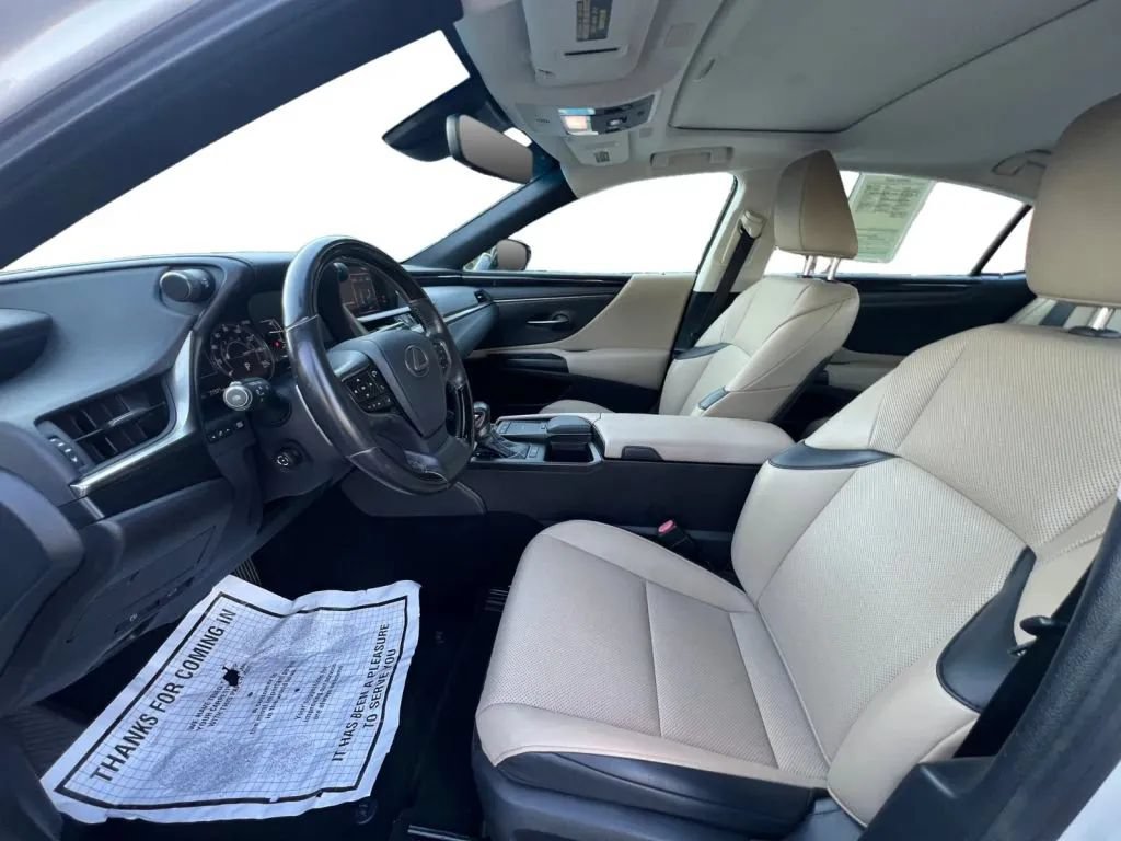 Used 2020 Lexus ES 350 w/ Premium Package FWD image 10