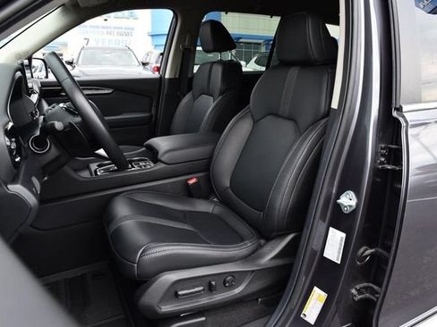 Used 2025 Honda Pilot EX-L image 22