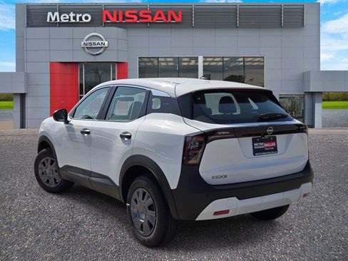New 2026 Nissan Kicks S FWD image 4