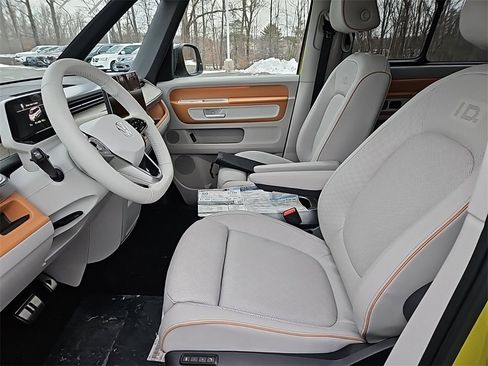 New 2025 Volkswagen ID. Buzz 1st Edition image 23