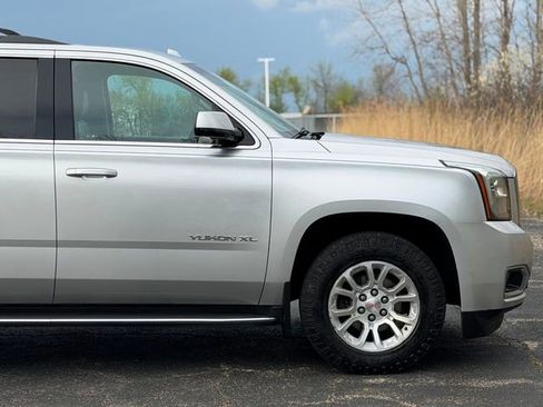 Used 2016 GMC Yukon XL SLE AWD/4WD image 16