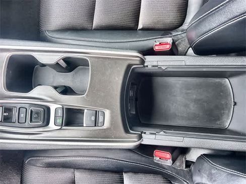 Certified 2018 Honda Accord Sport image 27