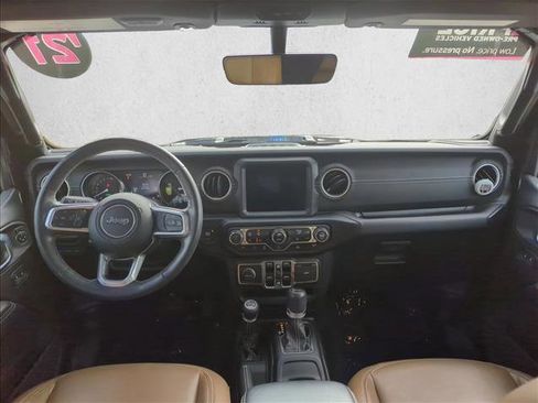 Used 2021 Jeep Wrangler Unlimited Sahara w/ Cold Weather Group image 22