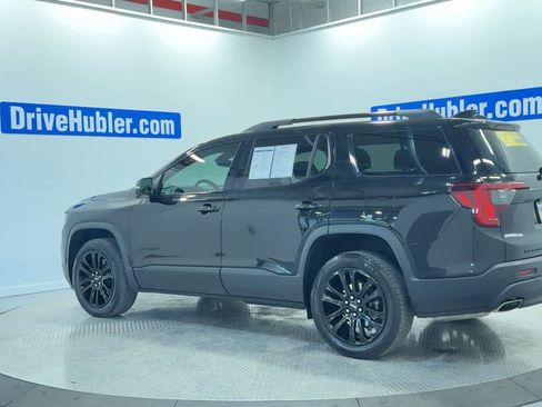 Used 2023 GMC Acadia SLE w/ Elevation Edition image 9