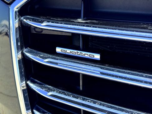 Used 2015 Audi A8 L 4.0T w/ Premium Package image 5