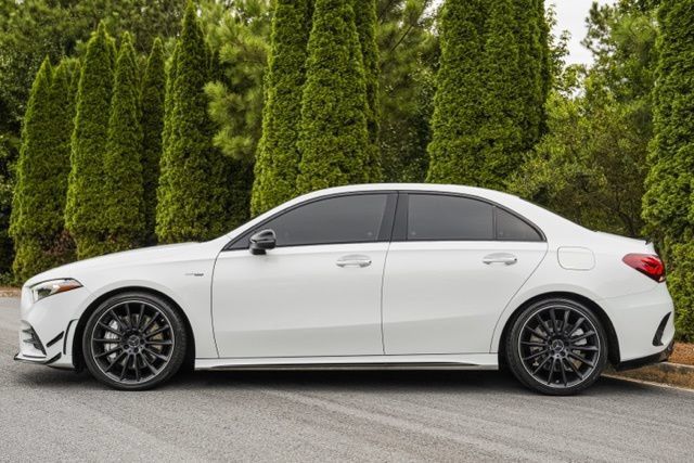 Used 2021 Mercedes-Benz A 35 AMG 4MATIC image 9