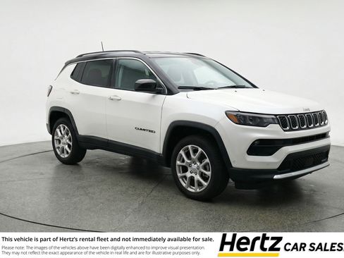 Used 2025 Jeep Compass Limited AWD/4WD image 1