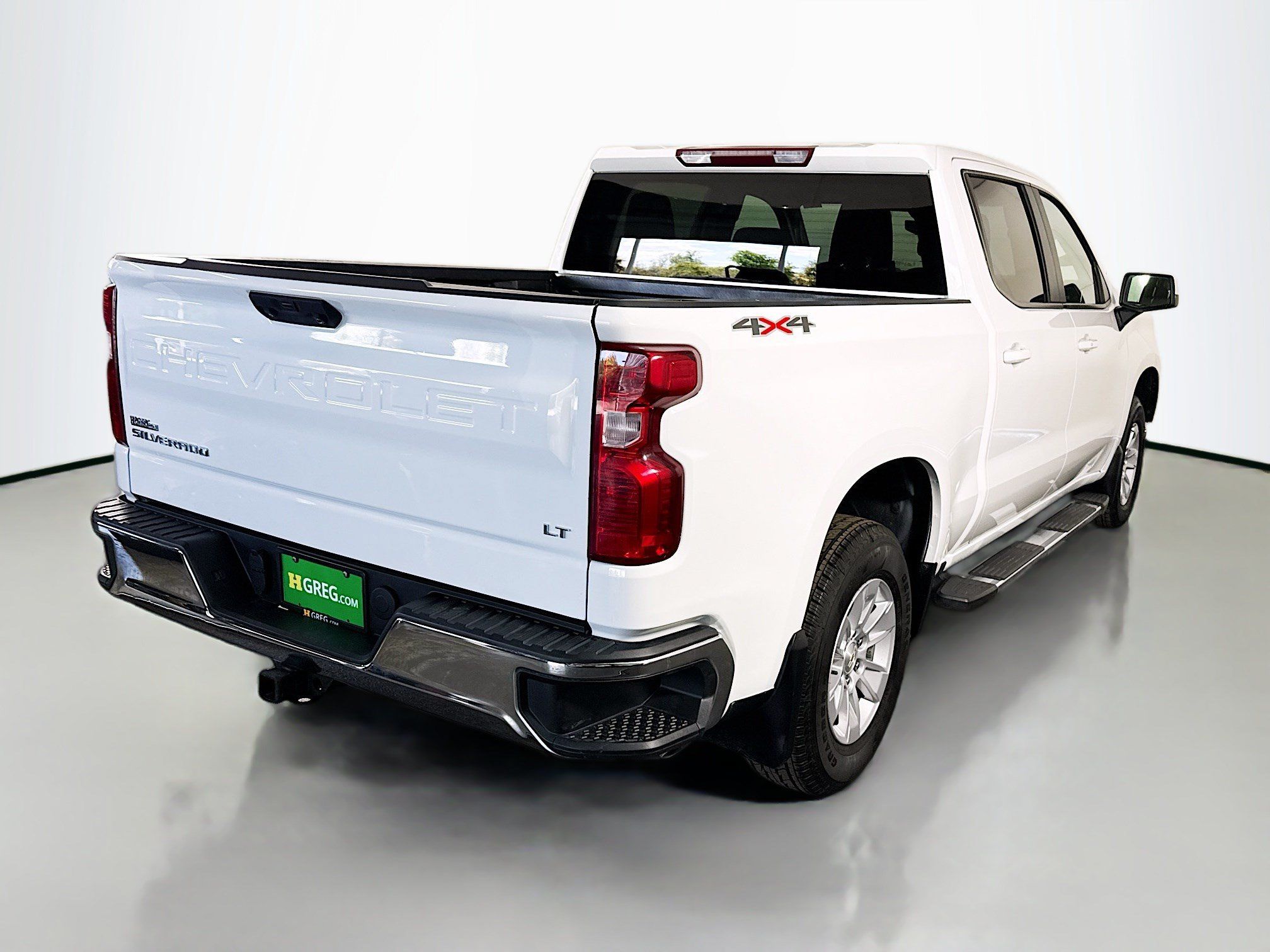 Used 2023 Chevrolet Silverado 1500 LT AWD/4WD image 10