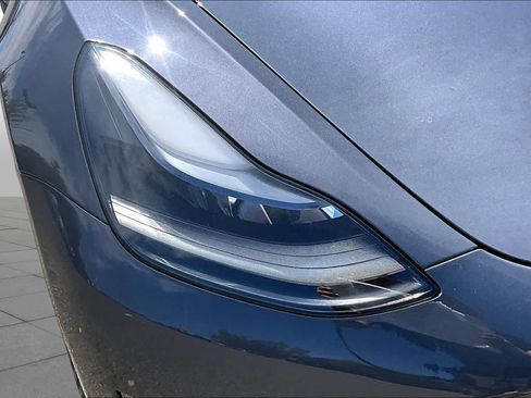 Used 2023 Tesla Model 3 Standard Range RWD image 27