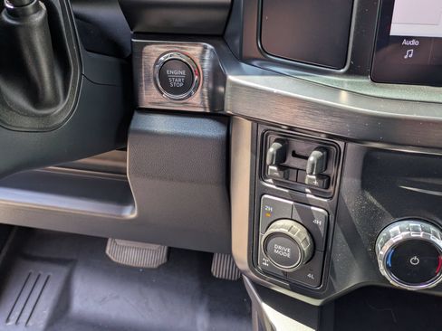 Certified 2023 Ford F250 Lariat w/ Black Appearance Package AWD/4WD image 26