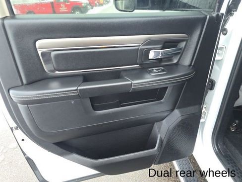 Used 2018 RAM 3500 Tradesman w/ Chrome Appearance Group image 26