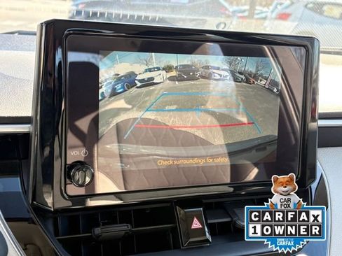 Used 2025 Toyota Corolla LE image 12