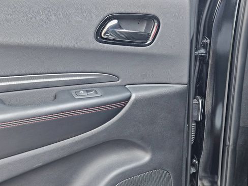 Used 2025 Dodge Durango GT AWD/4WD image 23