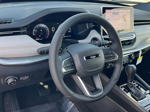 New 2026 Jeep Compass Limited image 10