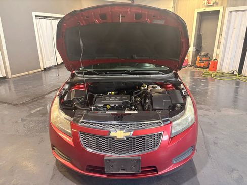 Used 2011 Chevrolet Cruze LT FWD image 24