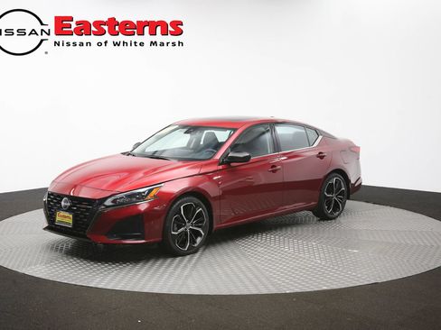 Used 2023 Nissan Altima 2.5 SR w/ SR Premium Package FWD image 55
