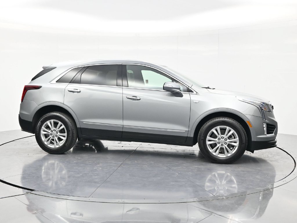 Used 2025 Cadillac XT5 Luxury AWD/4WD image 4
