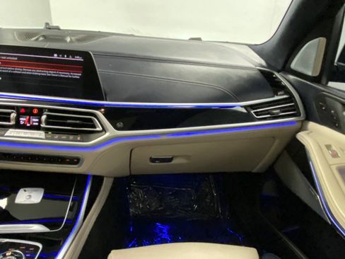 Used 2021 BMW ALPINA XB7 image 26