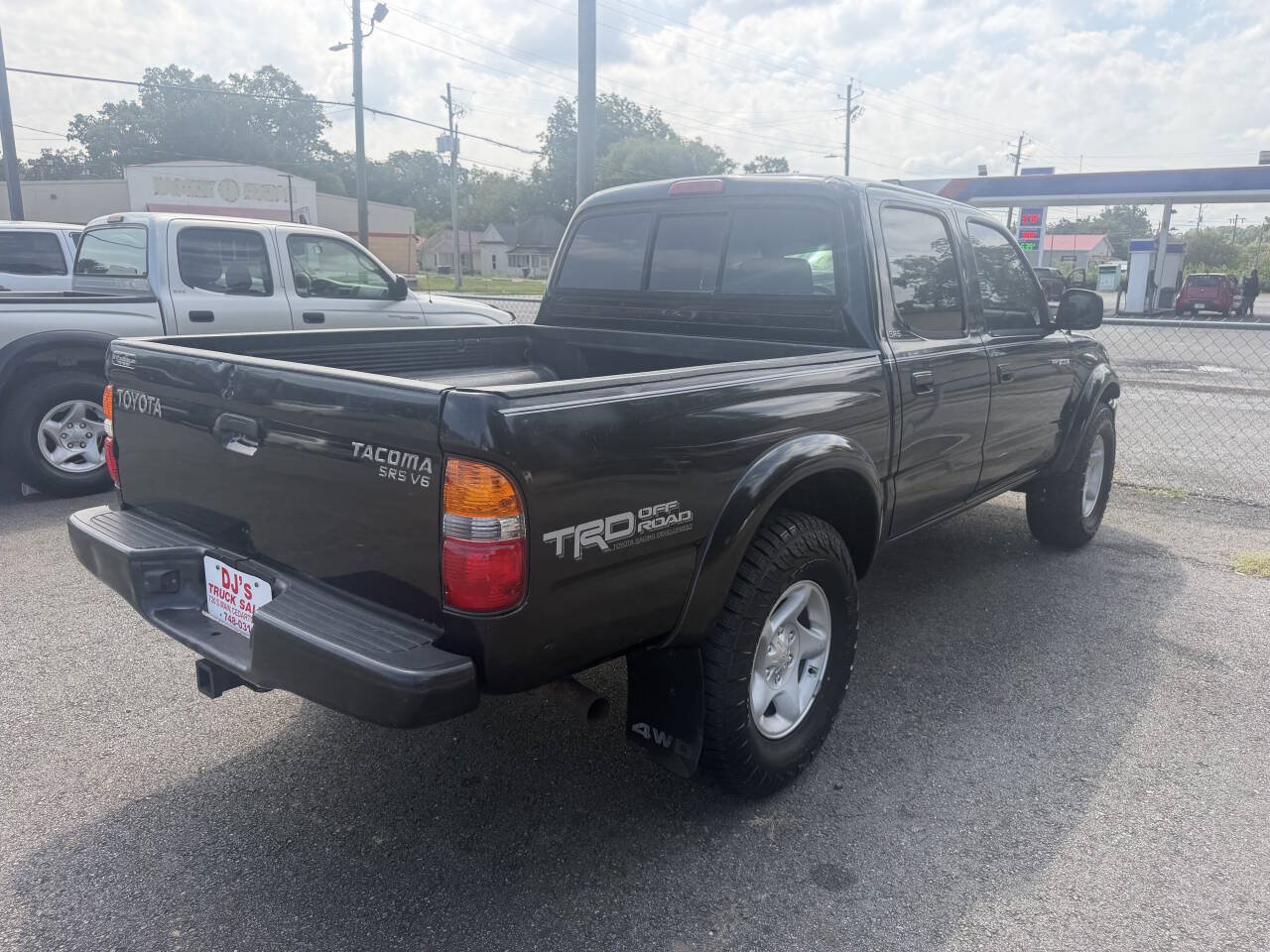Used 2004 Toyota Tacoma 4x4 Double Cab w/ Convenience Pkg image 4