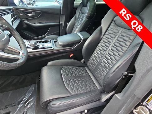 Used 2023 Audi RS Q8 image 15