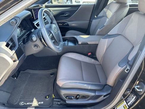 Used 2023 Lexus ES 350 w/ Premium Package image 10