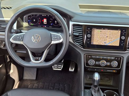 Used 2023 Volkswagen Atlas SEL R-Line AWD/4WD image 35