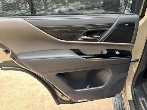 Certified 2025 Lexus LX 700h Overtrail image 12