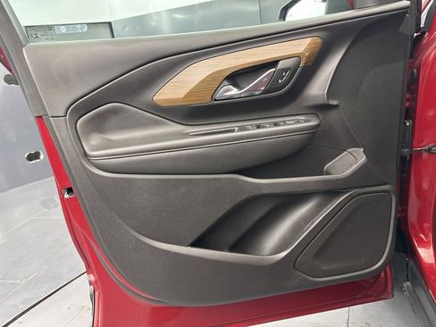 Used 2019 GMC Terrain SLE w/ Driver Convenience Package image 13