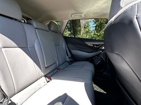 Used 2020 Subaru Outback Limited AWD/4WD image 17