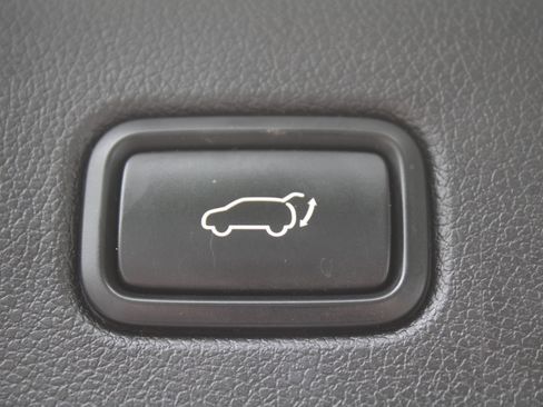 Used 2019 Kia Sorento SX AWD/4WD image 11