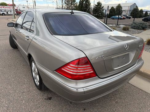 Used 2006 Mercedes-Benz S 430 4MATIC image 2