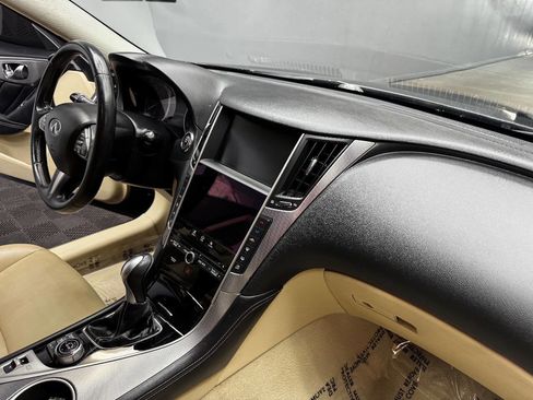 Used 2017 INFINITI Q50 Signature Edition w/ Cargo Package (L95) image 52