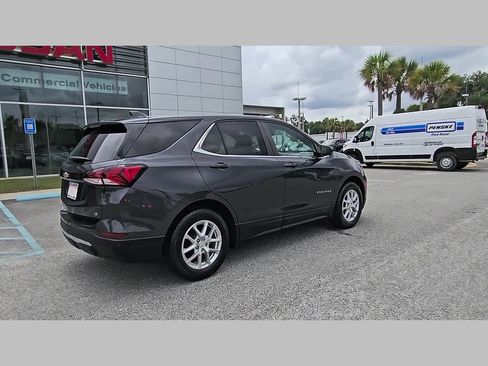 Used 2022 Chevrolet Equinox LT FWD image 34