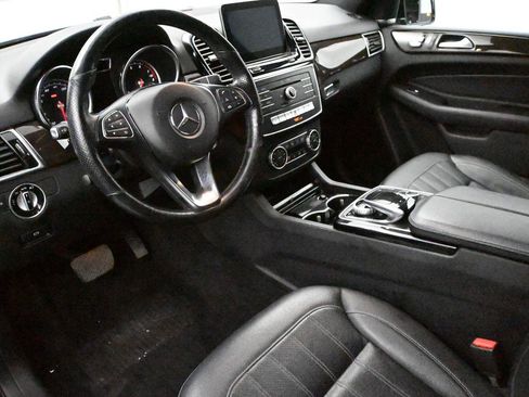 Used 2017 Mercedes-Benz GLE 350 4MATIC image 2
