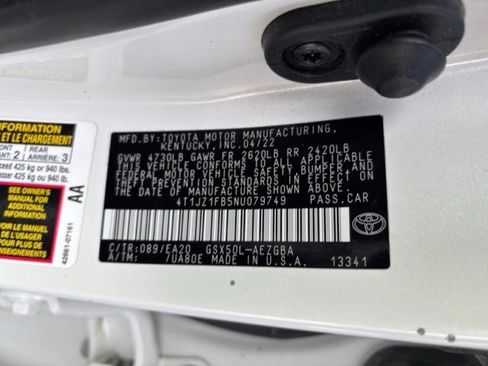 Used 2022 Toyota Avalon XLE image 34