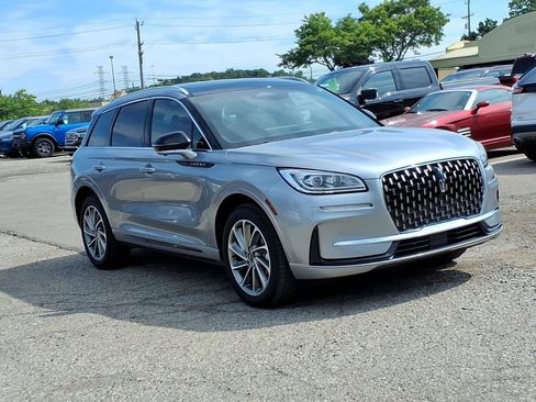 Used 2024 Lincoln Corsair Grand Touring w/ Equipment Group 301A AWD/4WD image 7