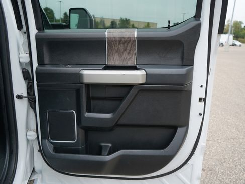 Used 2017 Ford F350 Lariat w/ Lariat Ultimate Package image 15