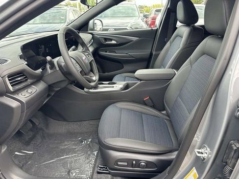 New 2026 Buick Envista Preferred w/ Convenience I Package FWD image 9